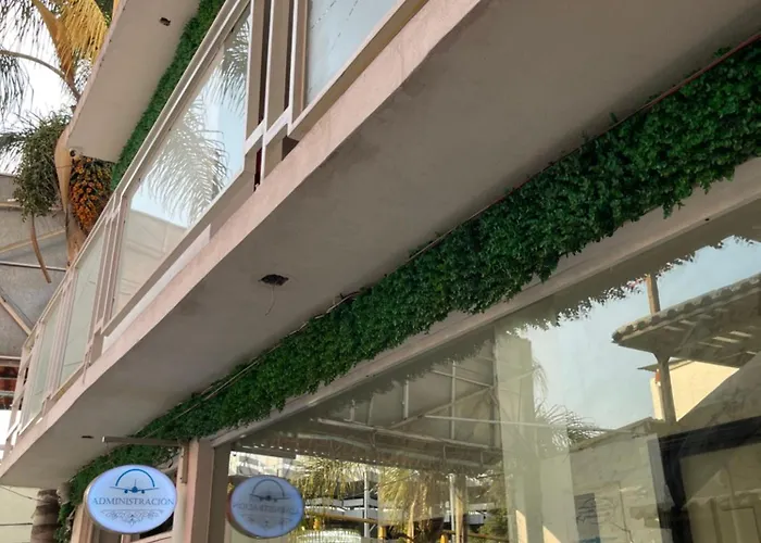Hotel Galeria & Boutique *
